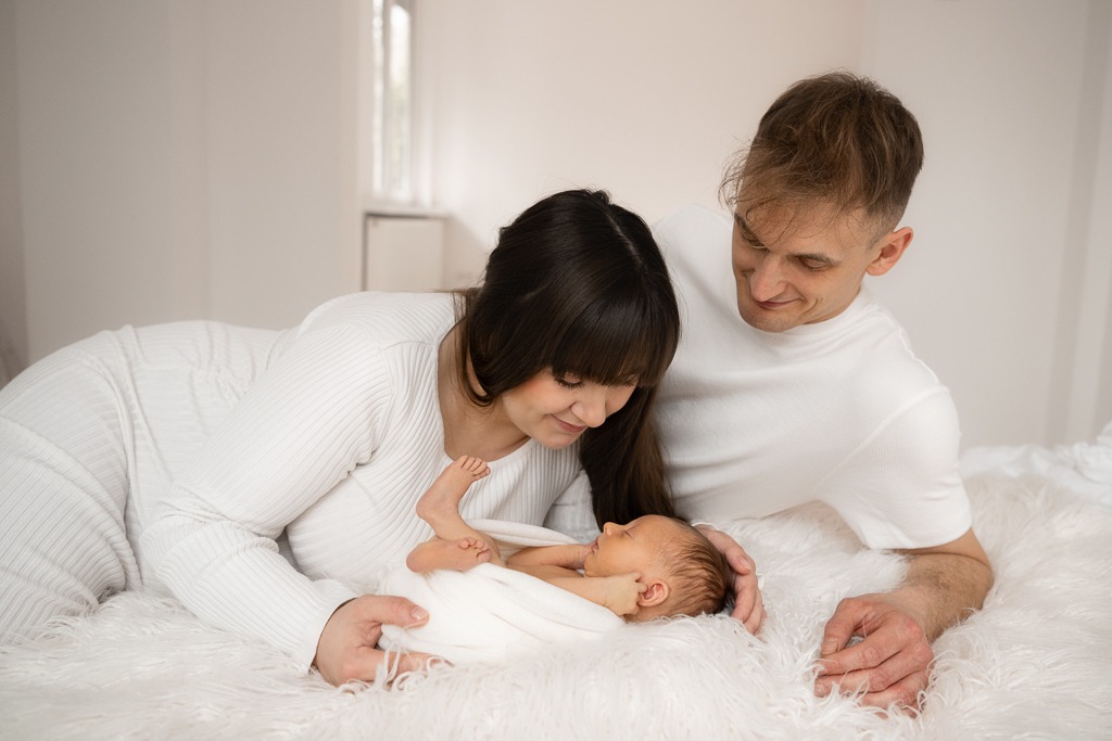 Sesja noworodkowa Łucji w studio Dominiki i Michała 7 - sesja noworodkowa Milanowek 7